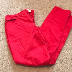 Red skinny jeans